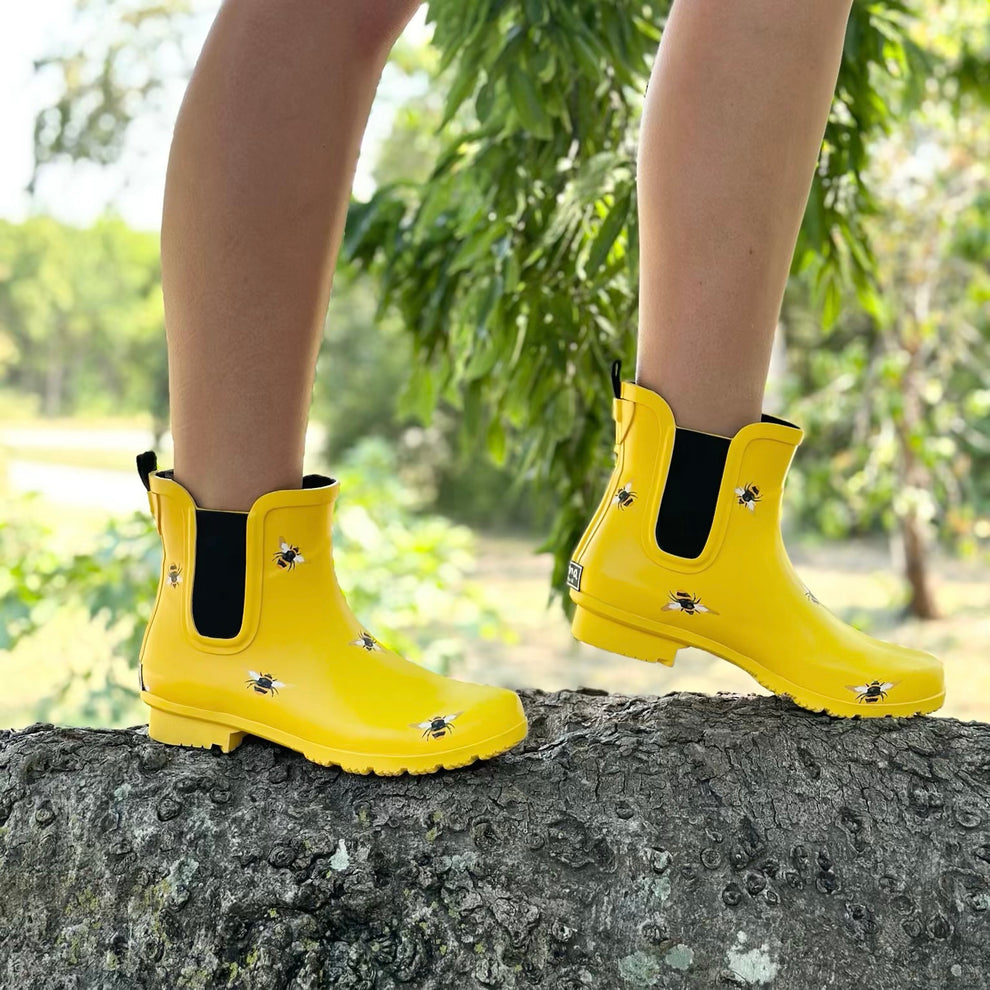 Chelsea Matte Yellow Bee Women’s Rain Boots – ROMA BOOTS