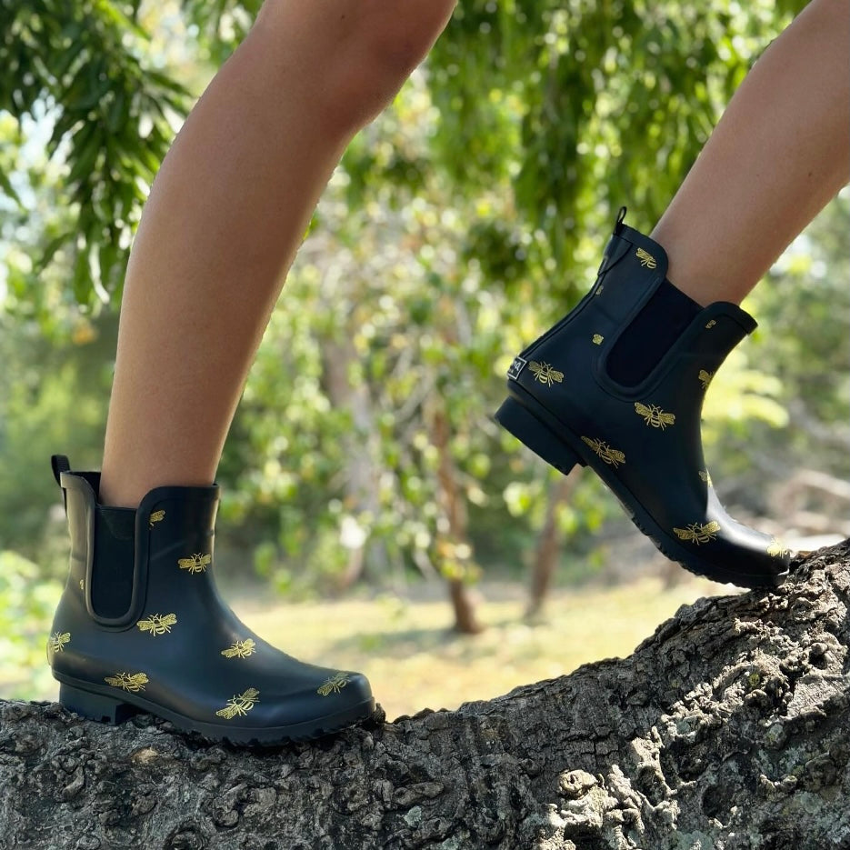 Joules rain boots bee print online