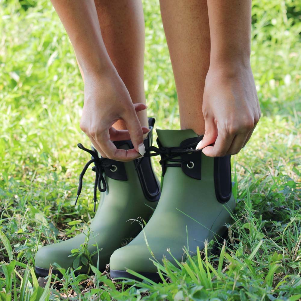 Green chelsea rain outlet boots